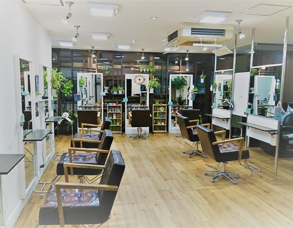 hair atelier alba（ヘアアトリエアルバ）店舗内装写真